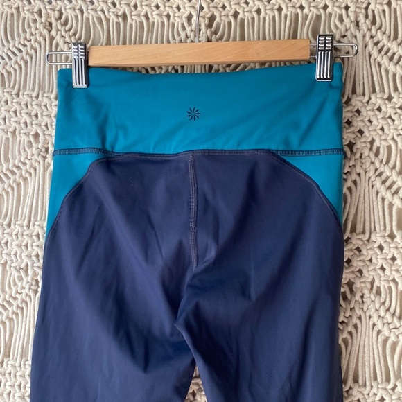 Athleta crunch, 7/8 tight XS, multi colored striped workout leggings - Picture 5 of 12